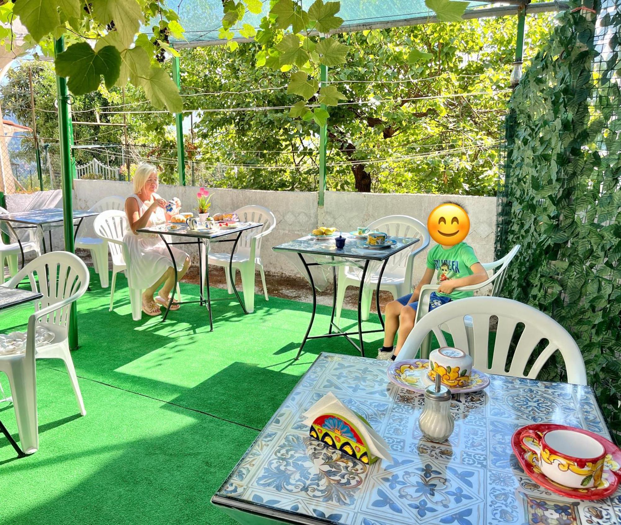 Il Borgo Di Iaconti Hotell Vietri Eksteriør bilde